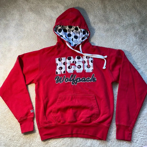 Pressbox Women’s Red NCSU Hoodie Sweatshirt - Size M - GUC - Picture 1 of 6